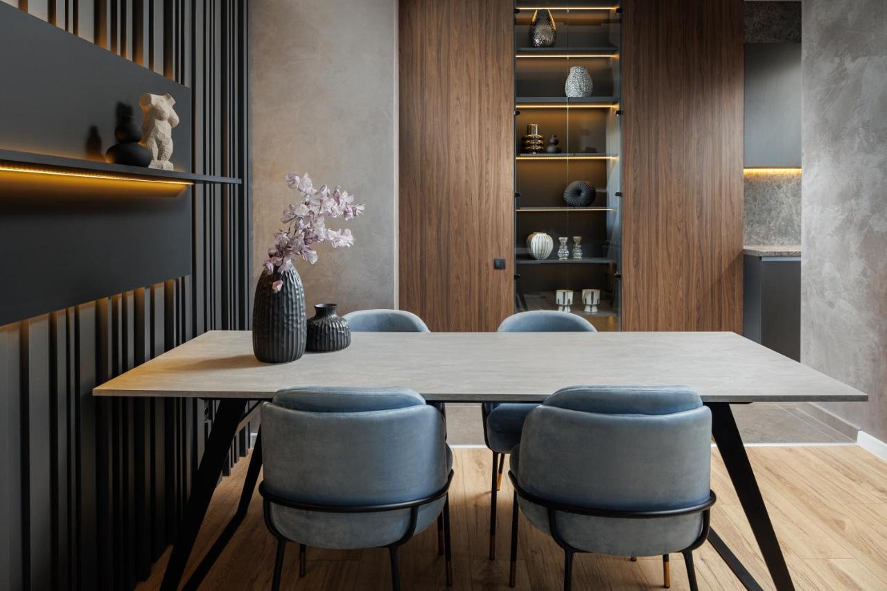 Mandala Designer Apartments With Free Private Parking, Near Mall Coresi บราชอฟ ภายนอก รูปภาพ