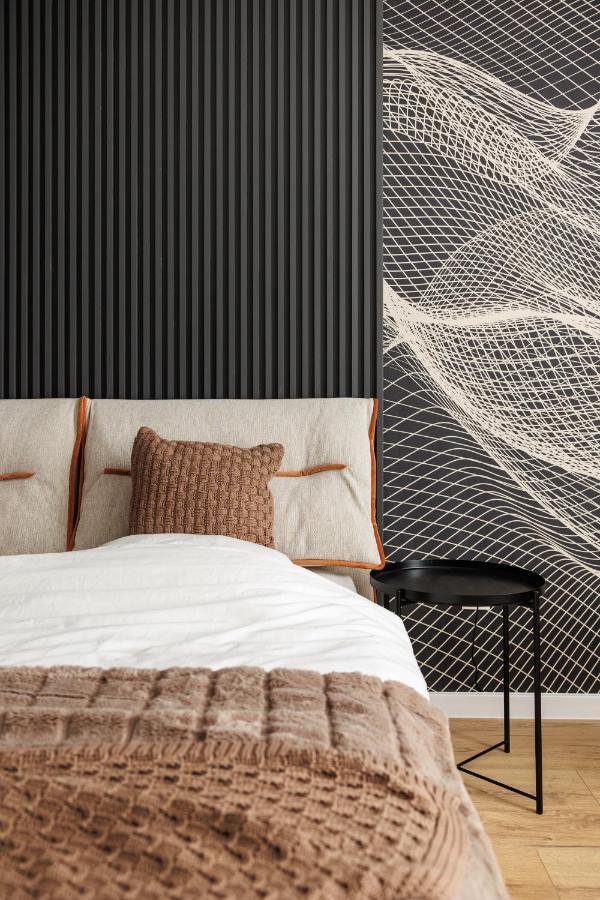 Mandala Designer Apartments With Free Private Parking, Near Mall Coresi บราชอฟ ภายนอก รูปภาพ